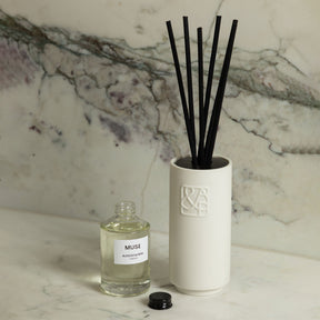 August & Piers Muse Ceramic Diffuser Set